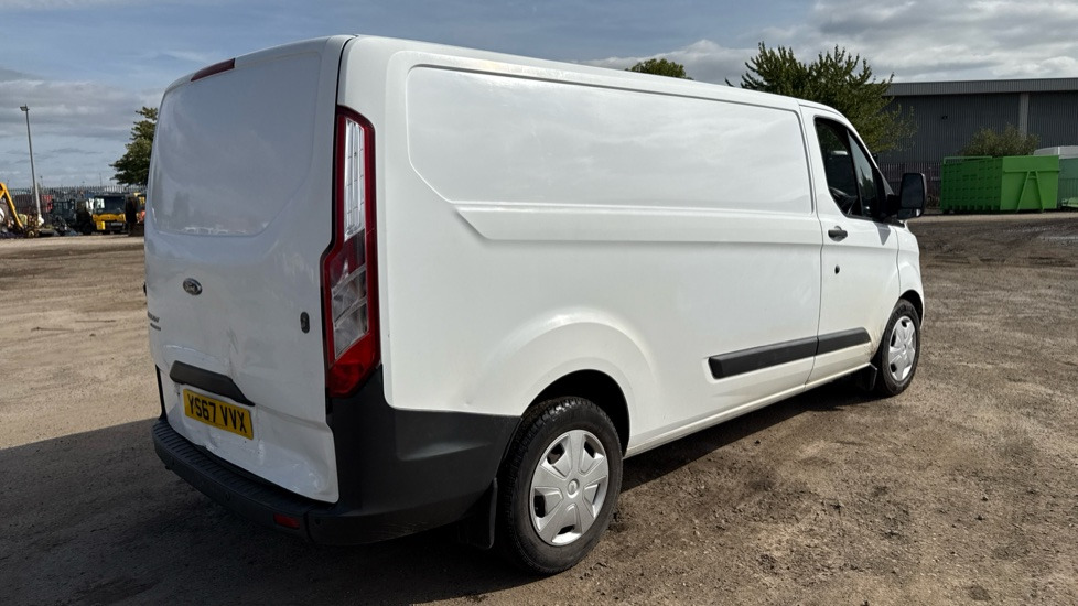 FORD TRANSIT CUSTOM 340 2.0 TDCI 130PS - Små varebil: bilde 4 FORD TRANSIT CUSTOM 340 2.0 TDCI 130PS - Små varebil: bilde 4