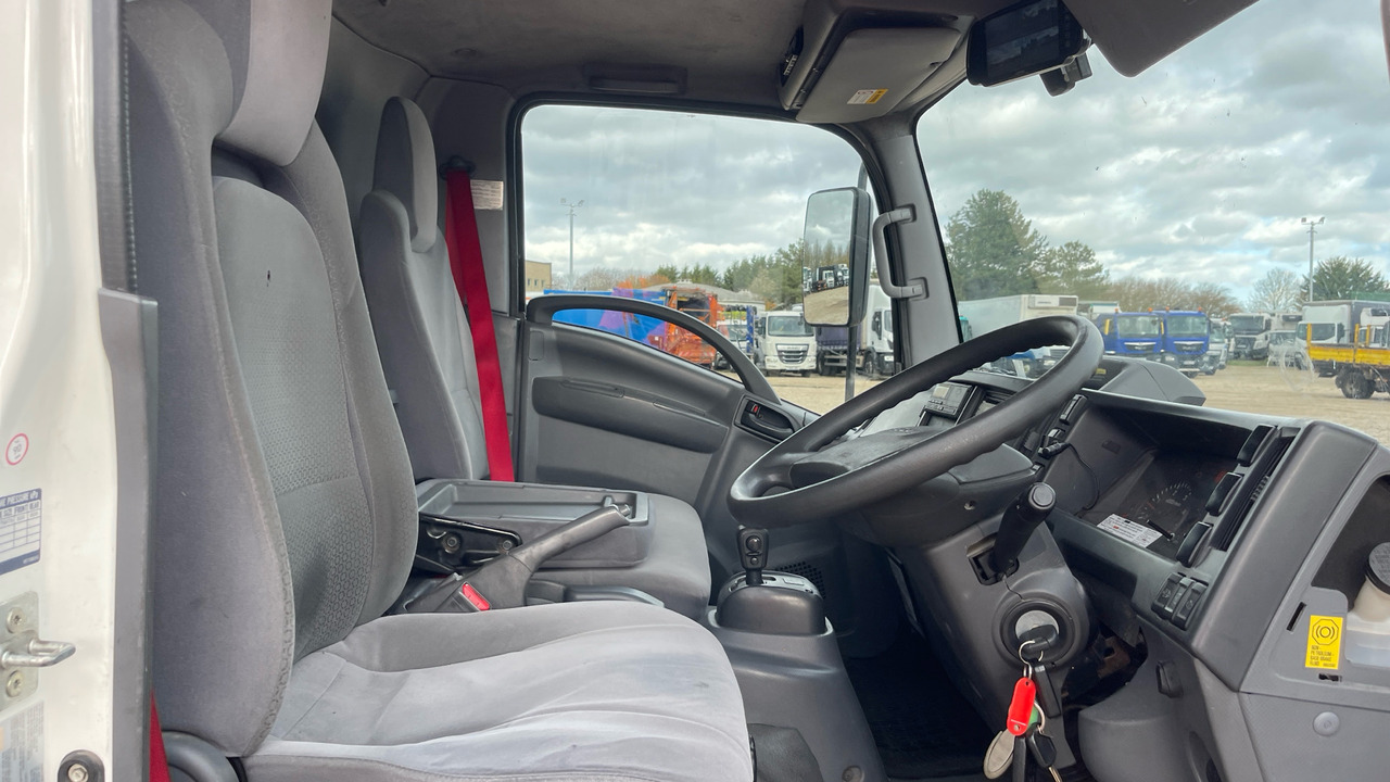 ISUZU N75 150 - Kapellbil: bilde 5 ISUZU N75 150 - Kapellbil: bilde 5