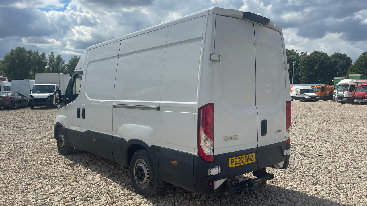IVECO DAILY 35-140 2.3 3520 WB - Kassebil: bilde 3 IVECO DAILY 35-140 2.3 3520 WB - Kassebil: bilde 3