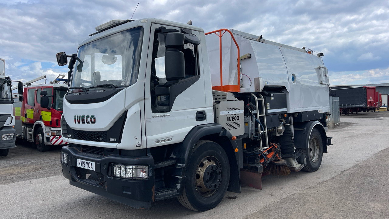 IVECO EUROCARGO 150-220 - Feiebil: bilde 2 IVECO EUROCARGO 150-220 - Feiebil: bilde 2