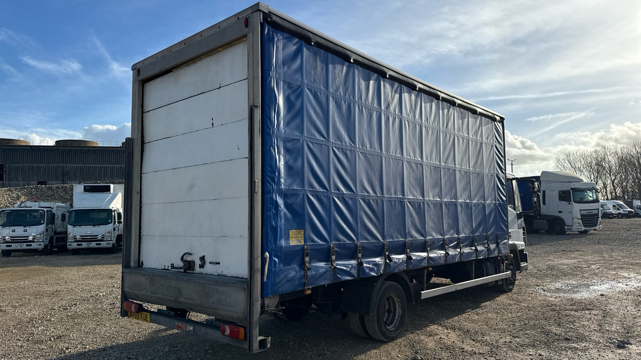 IVECO EUROCARGO 75E16 - Kapellbil: bilde 4 IVECO EUROCARGO 75E16 - Kapellbil: bilde 4