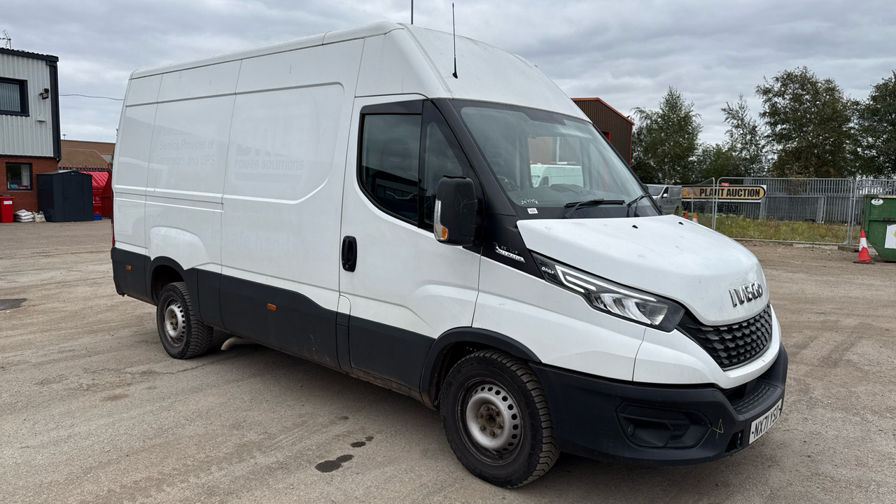 Iveco Daily 35-140 2.3 3520 WB - Kassebil: bilde 1 Iveco Daily 35-140 2.3 3520 WB - Kassebil: bilde 1