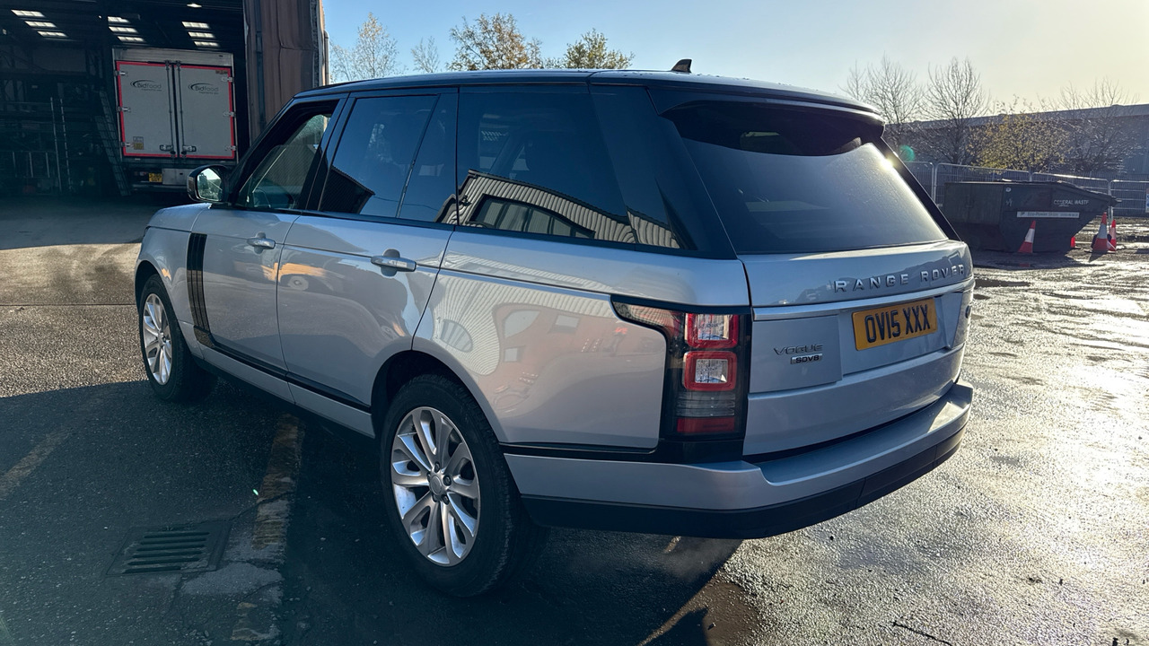 Land Rover Range Rover 4.4 SD V8 Vogue - Stasjonsvogn: bilde 3 Land Rover Range Rover 4.4 SD V8 Vogue - Stasjonsvogn: bilde 3