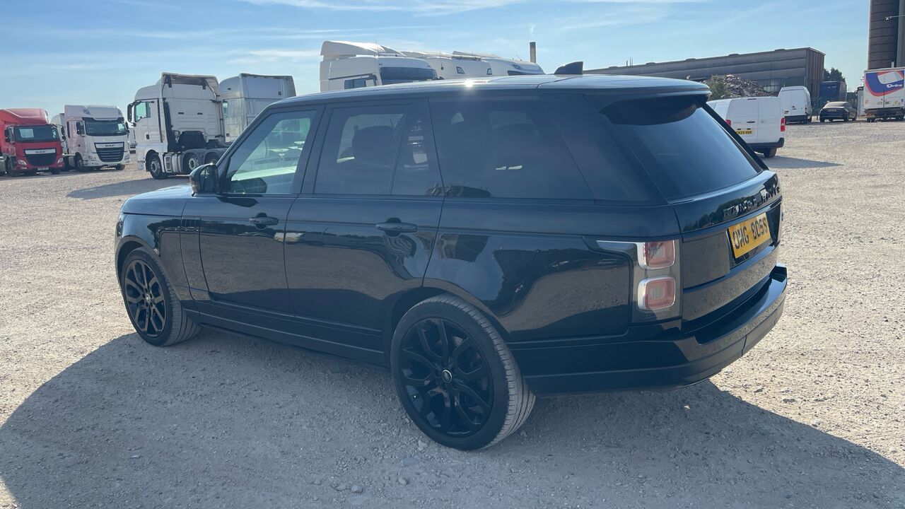 Land Rover Range Rover 4.4 SDV8 Autobiography - SUV: bilde 3 Land Rover Range Rover 4.4 SDV8 Autobiography - SUV: bilde 3