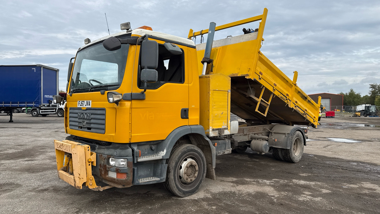 MAN TGM 15.240 - Tippbil: bilde 2 MAN TGM 15.240 - Tippbil: bilde 2