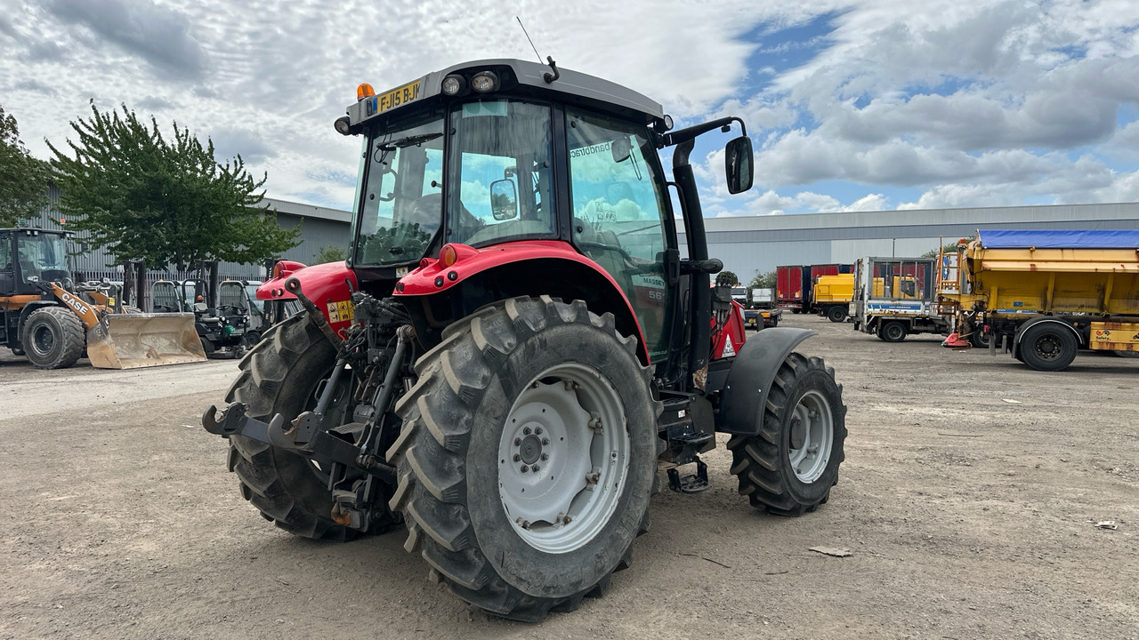 MASSEY FERGUSON 5612 DYNA 4 - Traktor: bilde 4 MASSEY FERGUSON 5612 DYNA 4 - Traktor: bilde 4