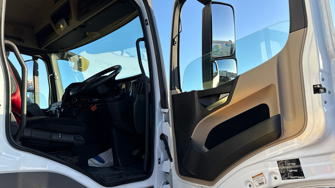 MERCEDES-BENZ ACTROS 1824 - Skapbil: bilde 5 MERCEDES-BENZ ACTROS 1824 - Skapbil: bilde 5