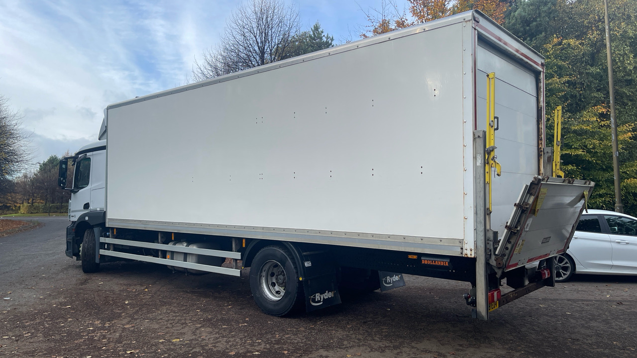 MERCEDES-BENZ ACTROS 1824 - Skapbil: bilde 3 MERCEDES-BENZ ACTROS 1824 - Skapbil: bilde 3