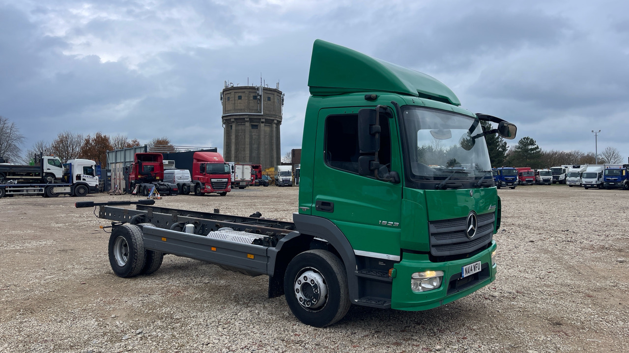 MERCEDES-BENZ ATEGO 1523 - Chassis lastebil: bilde 1 MERCEDES-BENZ ATEGO 1523 - Chassis lastebil: bilde 1