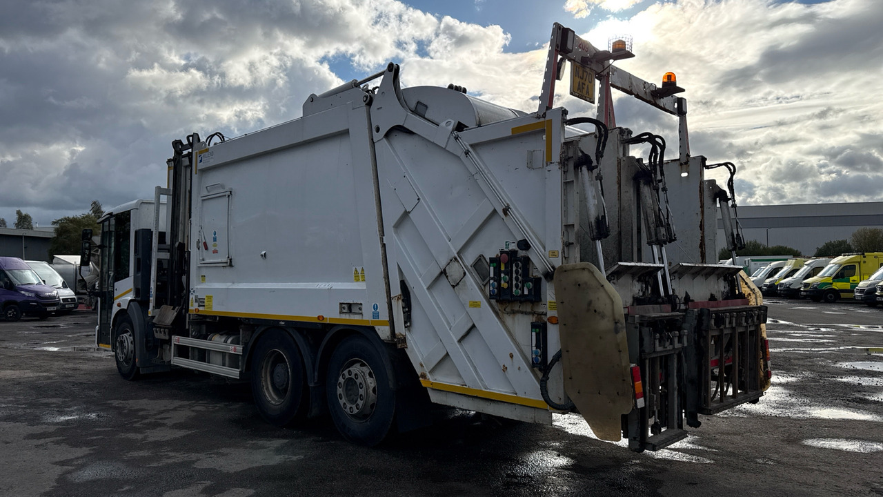 MERCEDES-BENZ ECONIC 2630 - Søppelbil: bilde 3 MERCEDES-BENZ ECONIC 2630 - Søppelbil: bilde 3