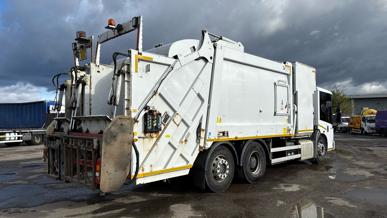 MERCEDES-BENZ ECONIC 2630 - Søppelbil: bilde 4 MERCEDES-BENZ ECONIC 2630 - Søppelbil: bilde 4