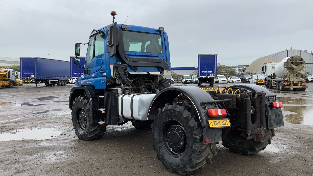 MERCEDES-BENZ UNIMOG U530 - Traktor: bilde 3 MERCEDES-BENZ UNIMOG U530 - Traktor: bilde 3