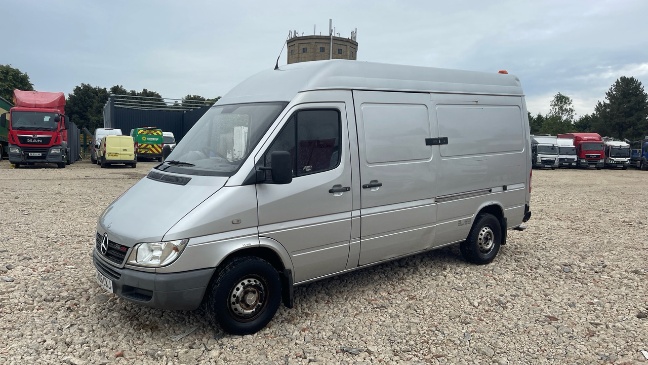 MERCEDES SPRINTER 316 CDI - Kassebil: bilde 2 MERCEDES SPRINTER 316 CDI - Kassebil: bilde 2
