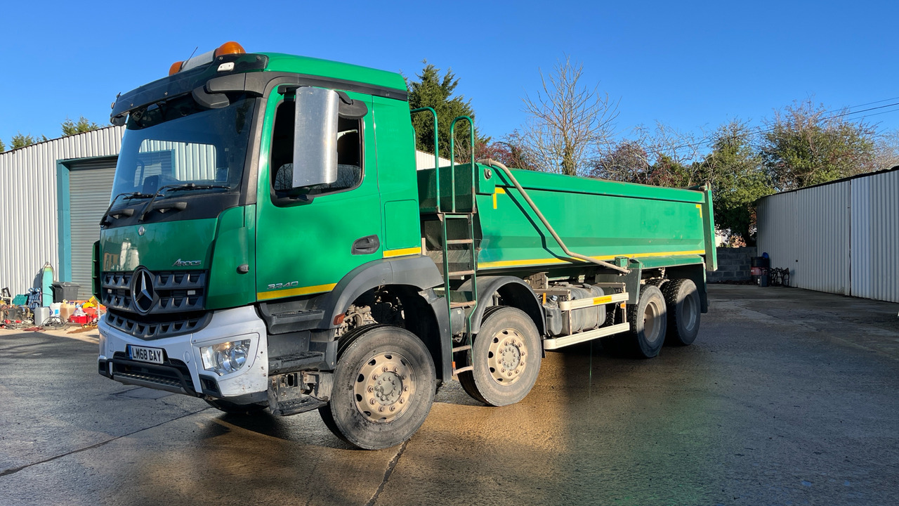 Mercedes-Benz Arocs 3240 - Tippbil: bilde 2 Mercedes-Benz Arocs 3240 - Tippbil: bilde 2