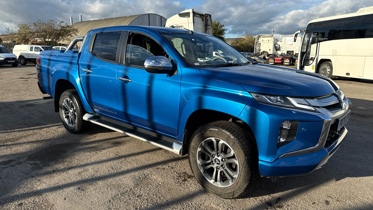 Mitsubishi L200 DI-D 2.3 Barbarian X 150PS - Pickup, Varebil med dobbelt førerhus: bilde 1 Mitsubishi L200 DI-D 2.3 Barbarian X 150PS - Pickup, Varebil med dobbelt førerhus: bilde 1
