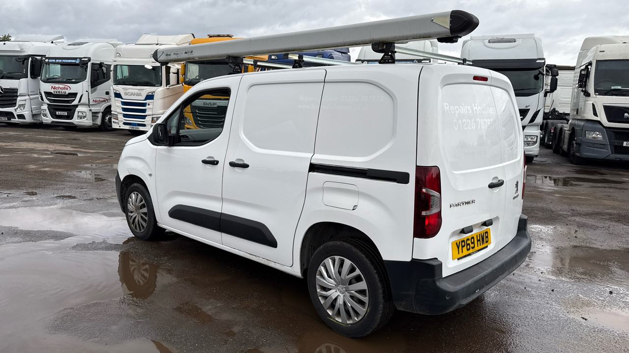 PEUGEOT PARTNER 1000 1.5 BlueHDi 100PS - Små varebil: bilde 3 PEUGEOT PARTNER 1000 1.5 BlueHDi 100PS - Små varebil: bilde 3