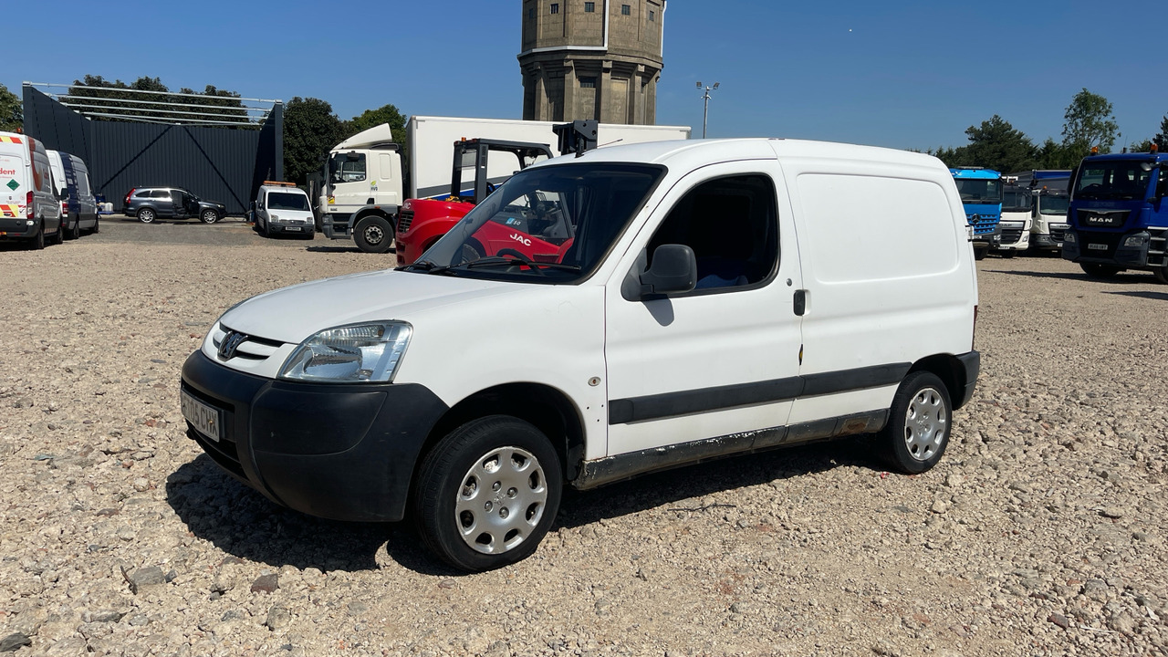 PEUGEOT PARTNER 600 - Små varebil: bilde 2 PEUGEOT PARTNER 600 - Små varebil: bilde 2