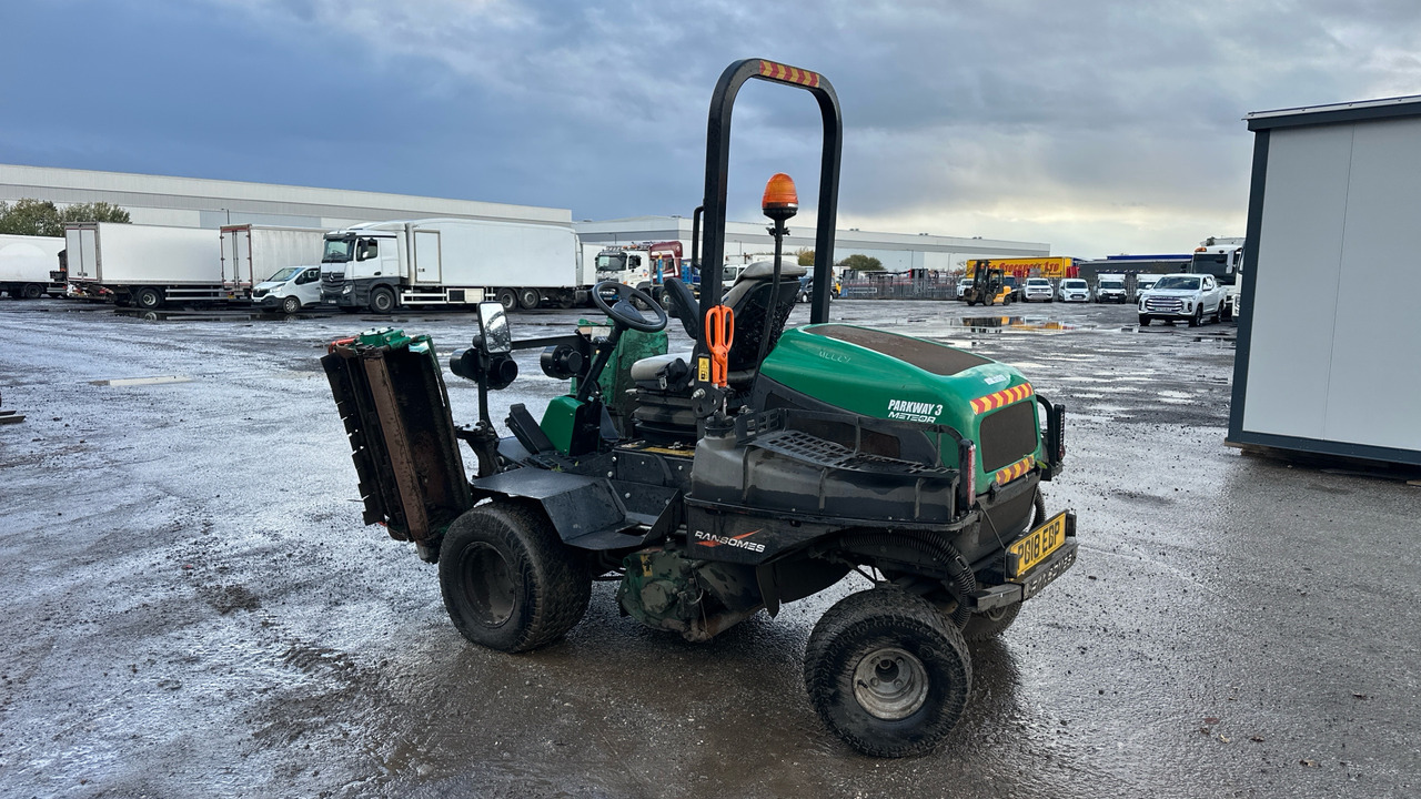 RANSOMES PARKWAY 3 METEOR - Gressklipper: bilde 3 RANSOMES PARKWAY 3 METEOR - Gressklipper: bilde 3