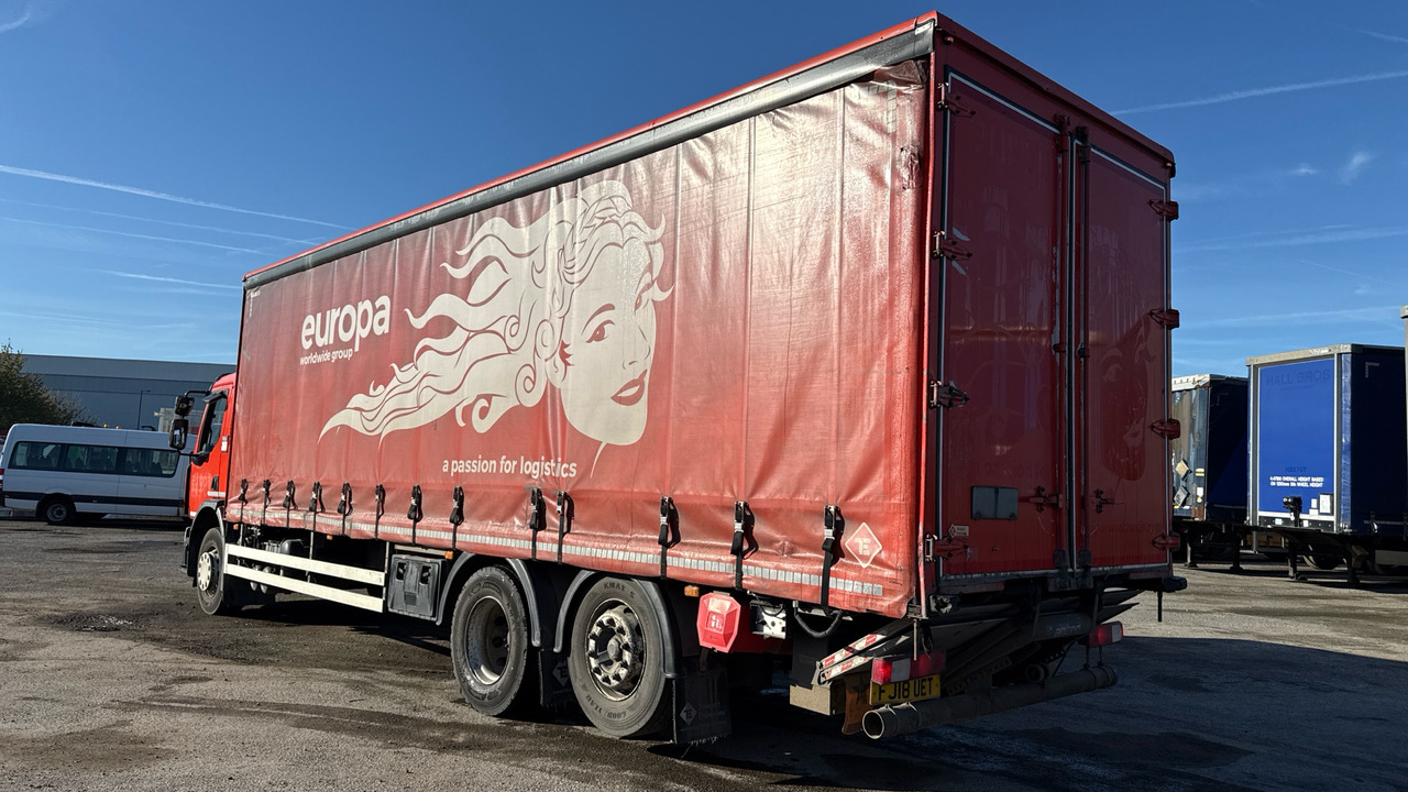 RENAULT D 26 - Kapellbil: bilde 3 RENAULT D 26 - Kapellbil: bilde 3