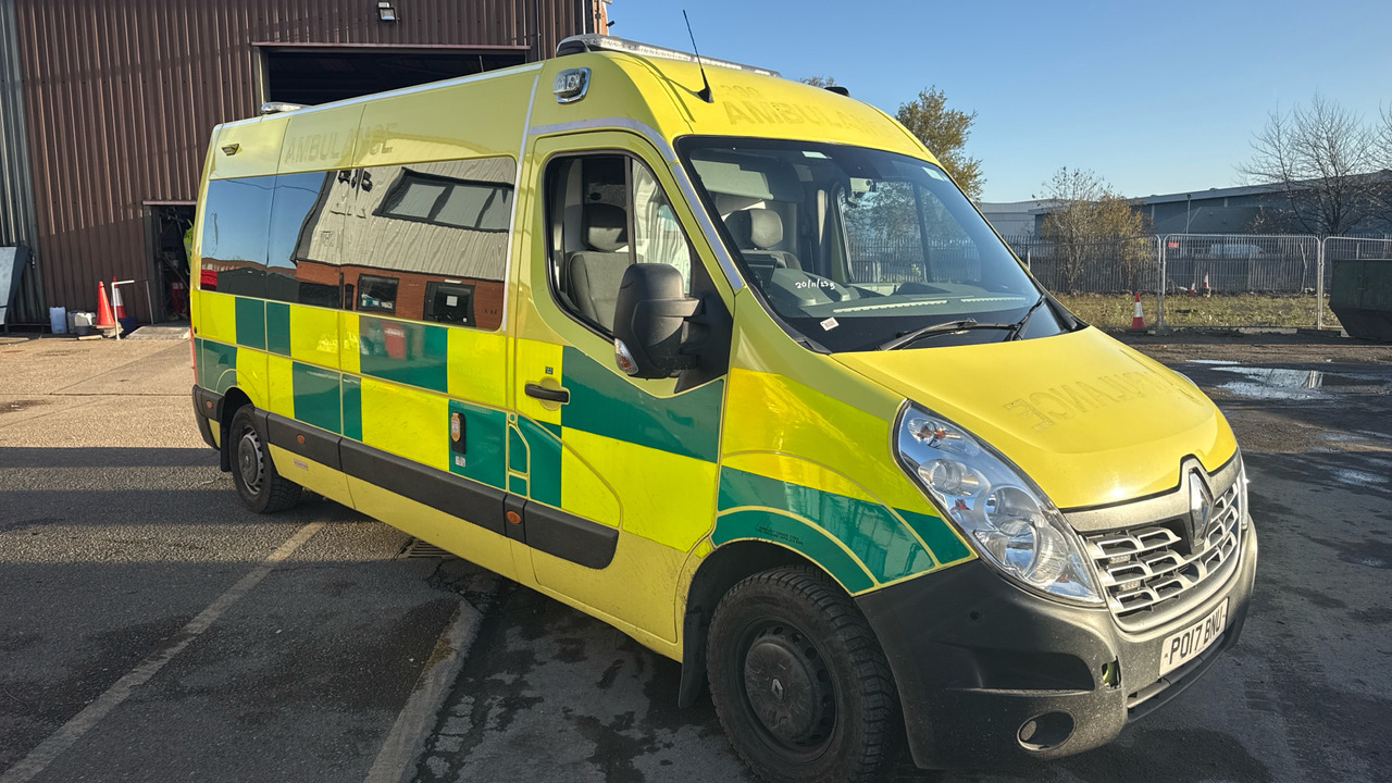 RENAULT MASTER 150.39 - Ambulanse: bilde 1 RENAULT MASTER 150.39 - Ambulanse: bilde 1
