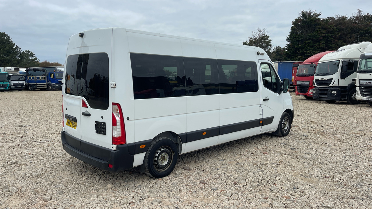 RENAULT MASTER 35 - Ambulanse: bilde 4 RENAULT MASTER 35 - Ambulanse: bilde 4