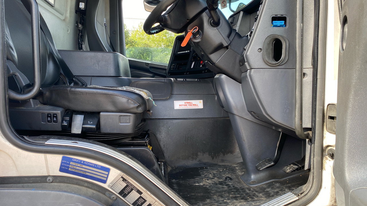 SCANIA P 250 - Lastebil med kjøl: bilde 5 SCANIA P 250 - Lastebil med kjøl: bilde 5