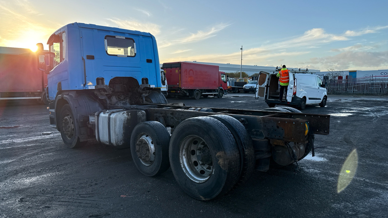 SCANIA P 380 - Chassis lastebil: bilde 3 SCANIA P 380 - Chassis lastebil: bilde 3