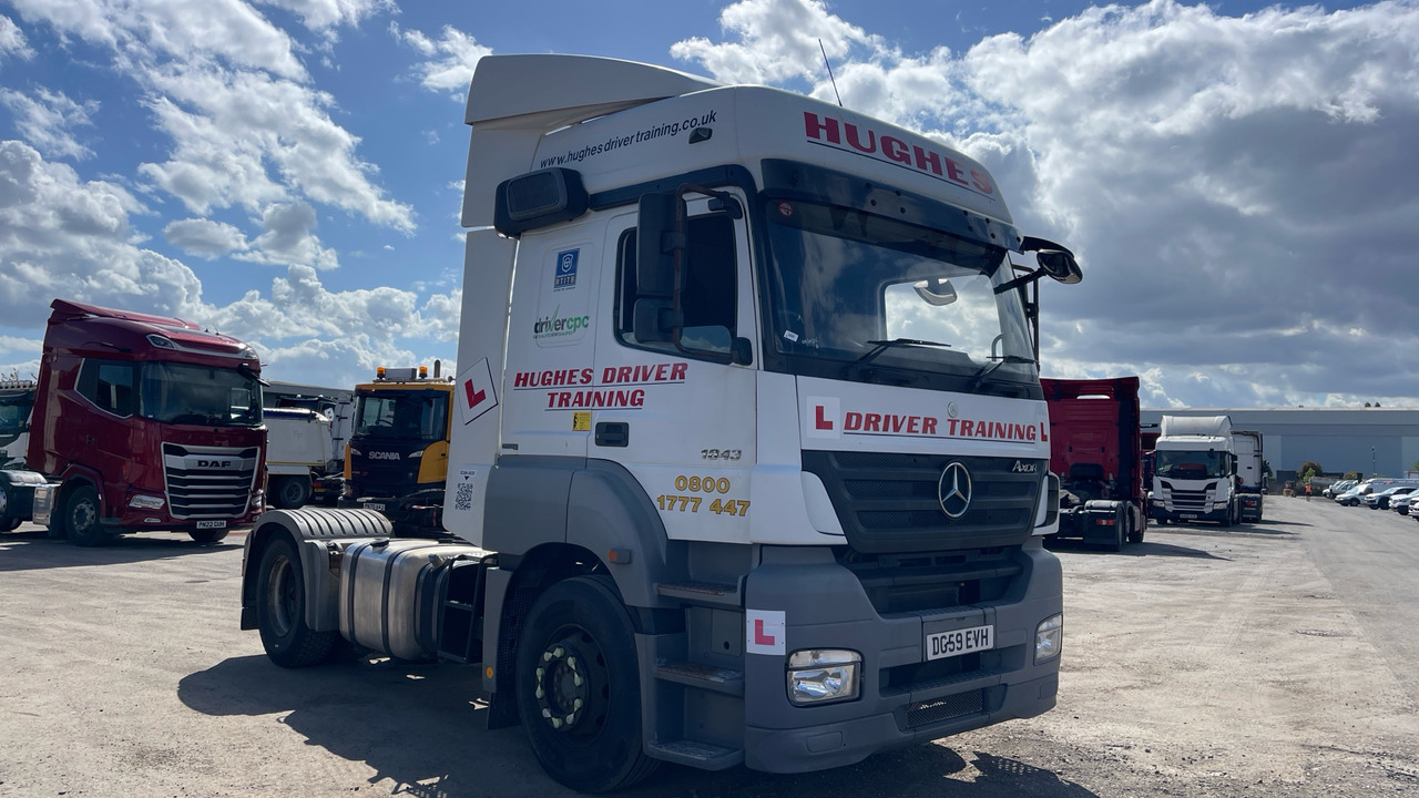 MERCEDES-BENZ AXOR 1843 - Trekkvogn: bilde 1 MERCEDES-BENZ AXOR 1843 - Trekkvogn: bilde 1