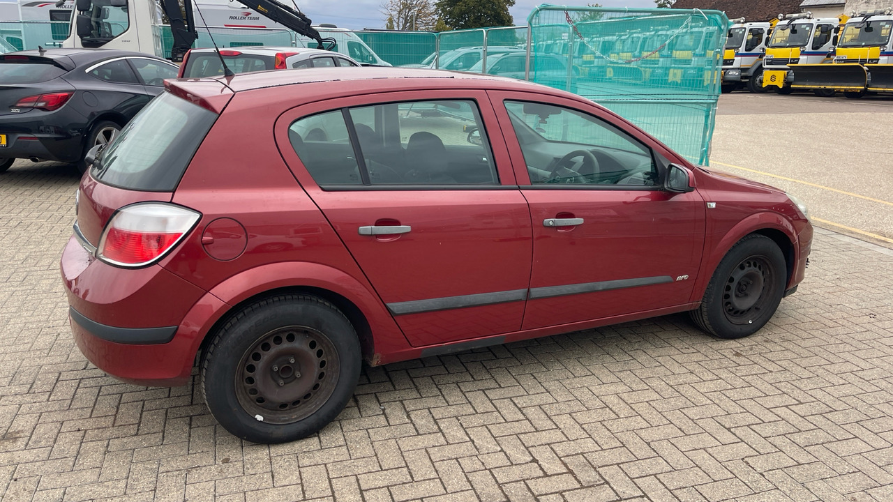 VAUXHALL ASTRA LIFE 1.6 I - Hatchback: bilde 4 VAUXHALL ASTRA LIFE 1.6 I - Hatchback: bilde 4