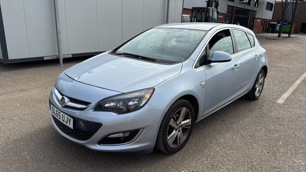 VAUXHALL ASTRA SRI 1.4 16V - Personenbil: bilde 2 VAUXHALL ASTRA SRI 1.4 16V - Personenbil: bilde 2