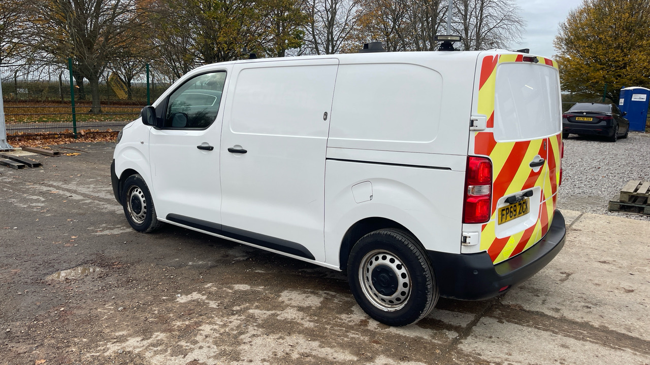 Vauxhall Vivaro 2900 1.5D 100PS - Små varebil: bilde 3 Vauxhall Vivaro 2900 1.5D 100PS - Små varebil: bilde 3