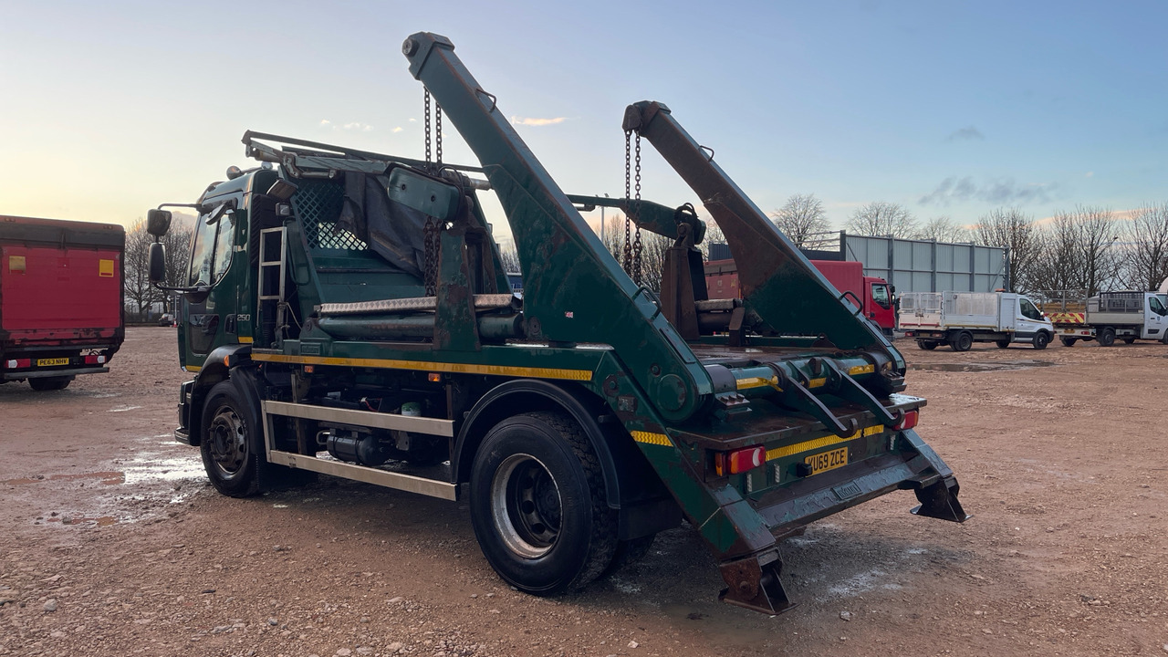 Volvo FL 250 - Liftdumper lastebil: bilde 3 Volvo FL 250 - Liftdumper lastebil: bilde 3