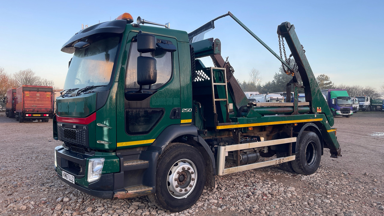 Volvo FL 250 - Liftdumper lastebil: bilde 2 Volvo FL 250 - Liftdumper lastebil: bilde 2