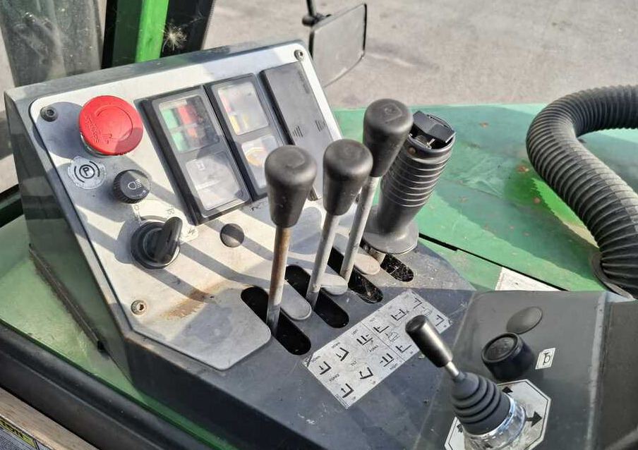 Combilift C3000CB - 4-veis truck: bilde 5 Combilift C3000CB - 4-veis truck: bilde 5