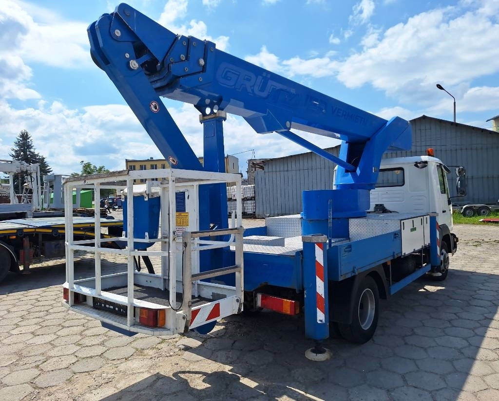 Bison TKA 30 KS - Billift: bilde 2 Bison TKA 30 KS - Billift: bilde 2