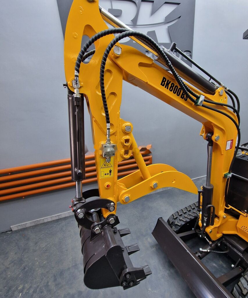 Berger Kraus BK800BS Nowa minikoparka Mini excavator Torsion arm - Minigraver: bilde 4 Berger Kraus BK800BS Nowa minikoparka Mini excavator Torsion arm - Minigraver: bilde 4