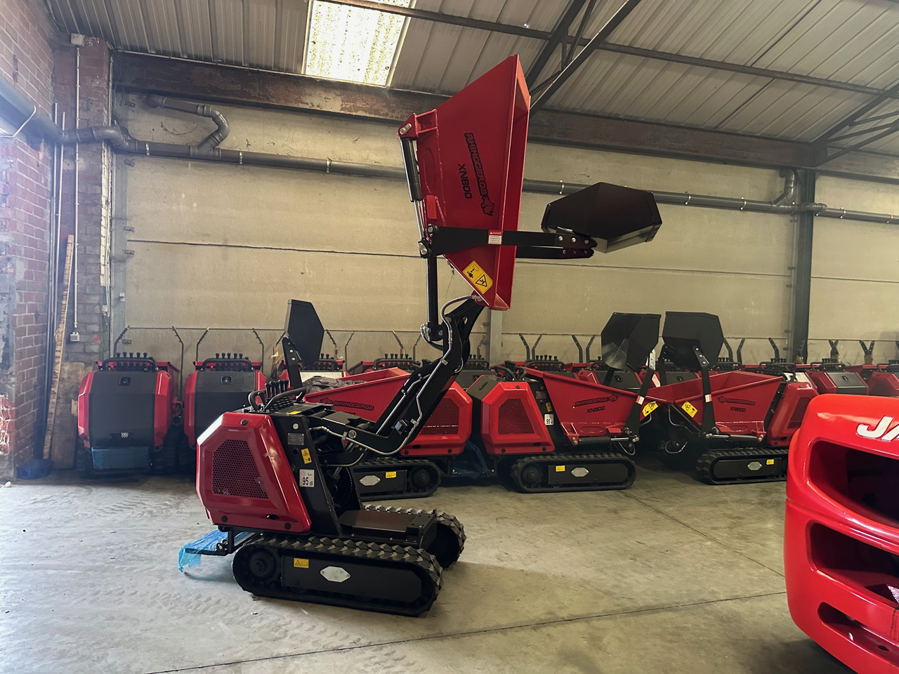 Rhinoceros XN800 - Kompaktdumper: bilde 1 Rhinoceros XN800 - Kompaktdumper: bilde 1
