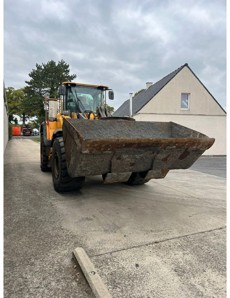 Volvo L180H - Bulldozer: bilde 1 Volvo L180H - Bulldozer: bilde 1
