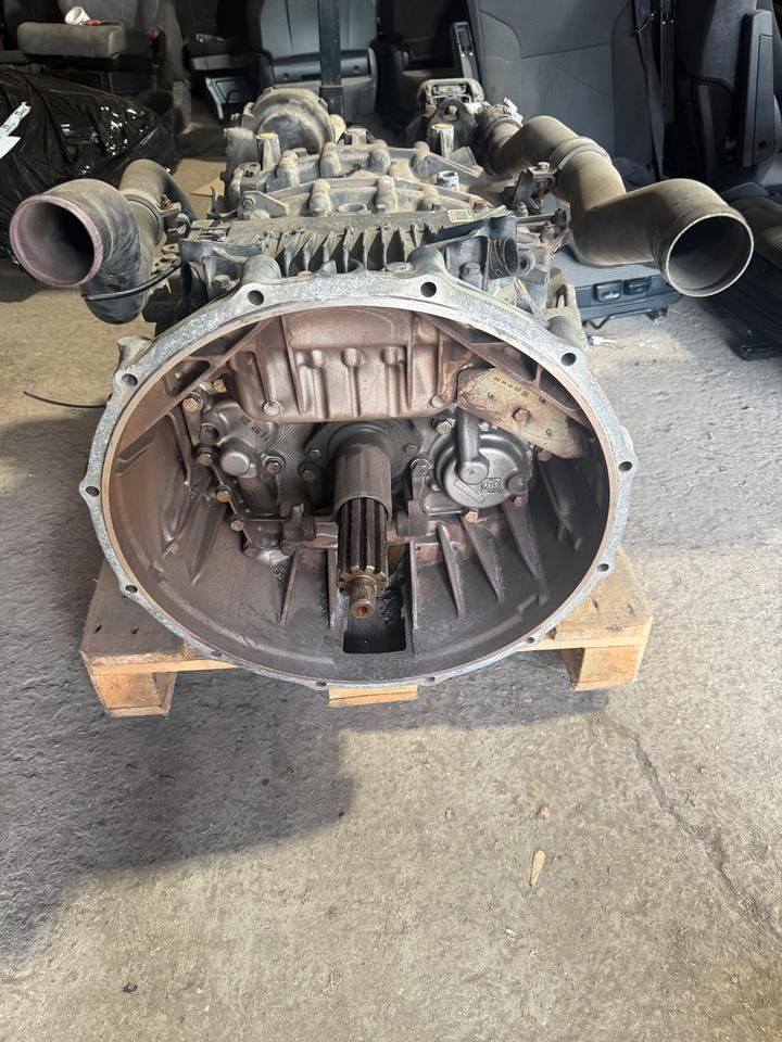 MAN Getriebe ZF ASTRONIC 12 AS 2131 TD + INTARDER 3 Nebenantrieb - Girkasse for Lastebil: bilde 1 MAN Getriebe ZF ASTRONIC 12 AS 2131 TD + INTARDER 3 Nebenantrieb - Girkasse for Lastebil: bilde 1