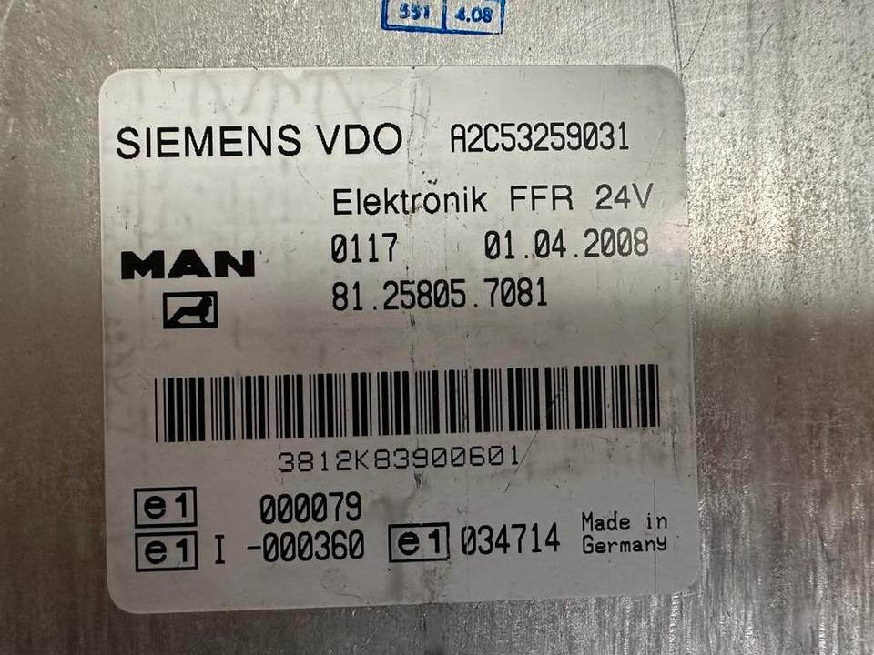 MAN SIEMENS VDO ELEKTRONIK FFR Steuergerät 81.25805.7081 - Styreenhet for Lastebil: bilde 2 MAN SIEMENS VDO ELEKTRONIK FFR Steuergerät 81.25805.7081 - Styreenhet for Lastebil: bilde 2
