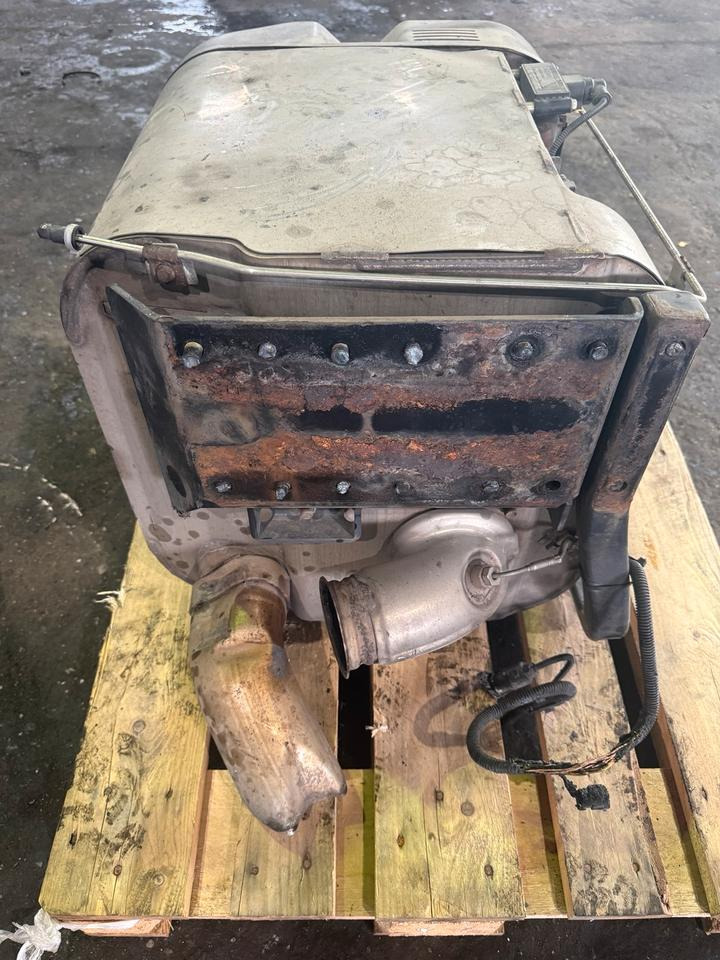 MAN TGL EU6 Auspuff Katalysator 81.15101-0490 - Eksosanlegg for Lastebil: bilde 2 MAN TGL EU6 Auspuff Katalysator 81.15101-0490 - Eksosanlegg for Lastebil: bilde 2