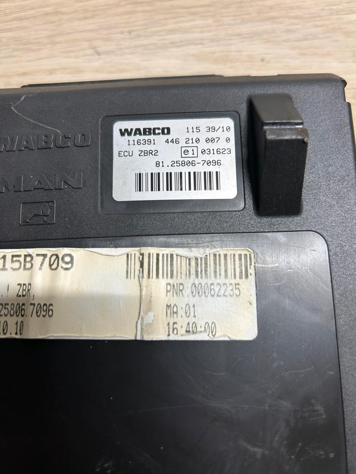 MAN WABCO Elektronik ECU ZBR 2 Steuergerät 81.25806-7096 - Styreenhet for Lastebil: bilde 4 MAN WABCO Elektronik ECU ZBR 2 Steuergerät 81.25806-7096 - Styreenhet for Lastebil: bilde 4