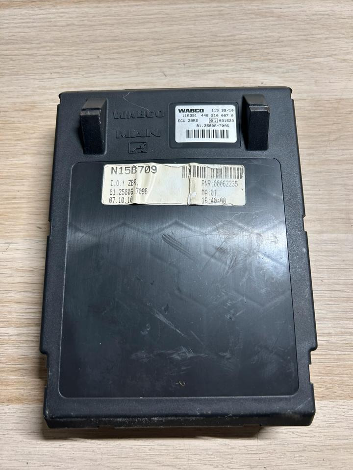 MAN WABCO Elektronik ECU ZBR 2 Steuergerät 81.25806-7096 - Styreenhet for Lastebil: bilde 2 MAN WABCO Elektronik ECU ZBR 2 Steuergerät 81.25806-7096 - Styreenhet for Lastebil: bilde 2