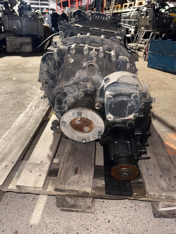 MAN ZF ASTRONIC 12 AS 2130 TD + Doppel Nebenantrieb - Girkasse for Lastebil: bilde 4 MAN ZF ASTRONIC 12 AS 2130 TD + Doppel Nebenantrieb - Girkasse for Lastebil: bilde 4