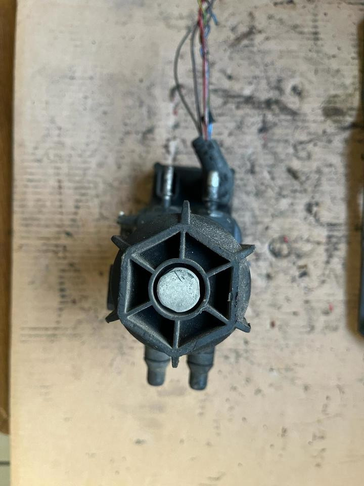 Drivstoffpumpe for Lastebil Mercedes Actros MP4 AdBlue Pumpe A0001402378: bilde 7