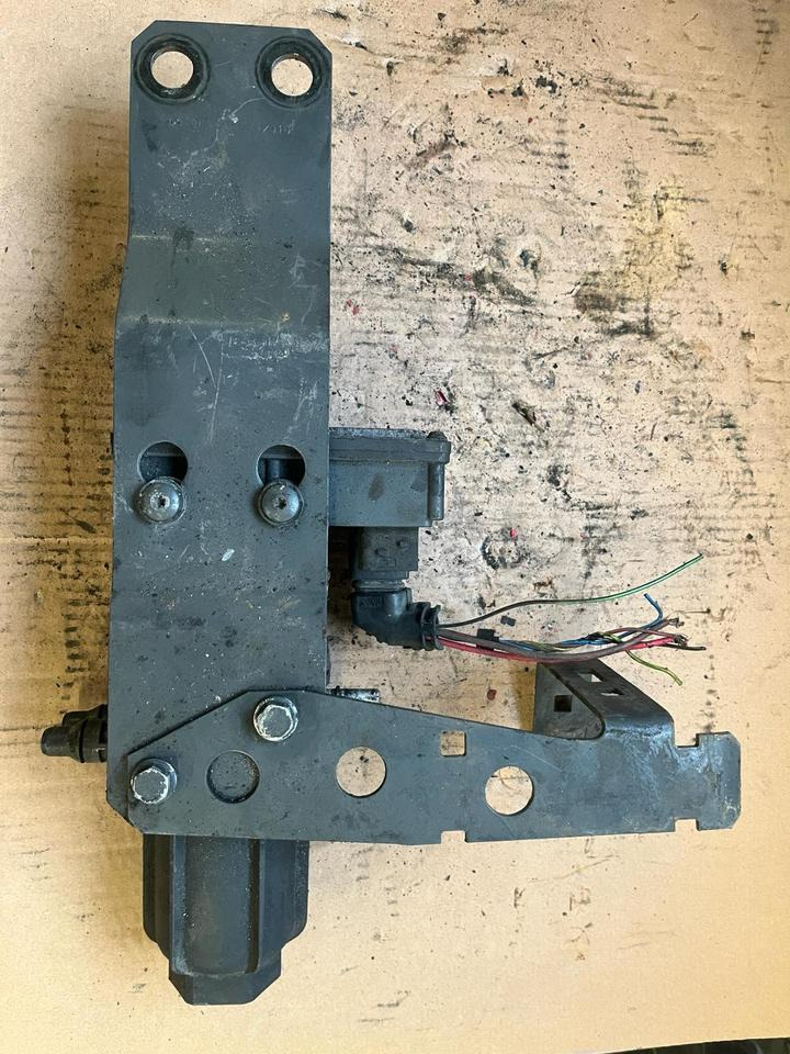 Drivstoffpumpe for Lastebil Mercedes Actros MP4 AdBlue Pumpe A0001402378: bilde 9