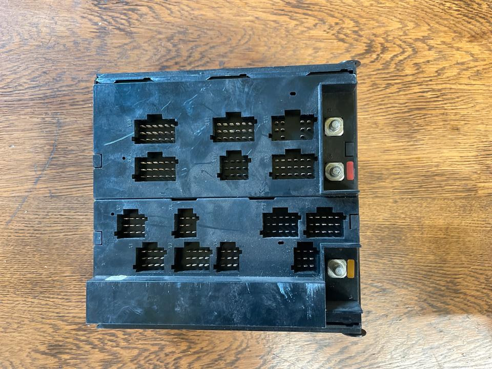 Mercedes Atego Sicherungskasten (Zentralelektrik) 0015430615 - Sikring for Lastebil: bilde 2 Mercedes Atego Sicherungskasten (Zentralelektrik) 0015430615 - Sikring for Lastebil: bilde 2