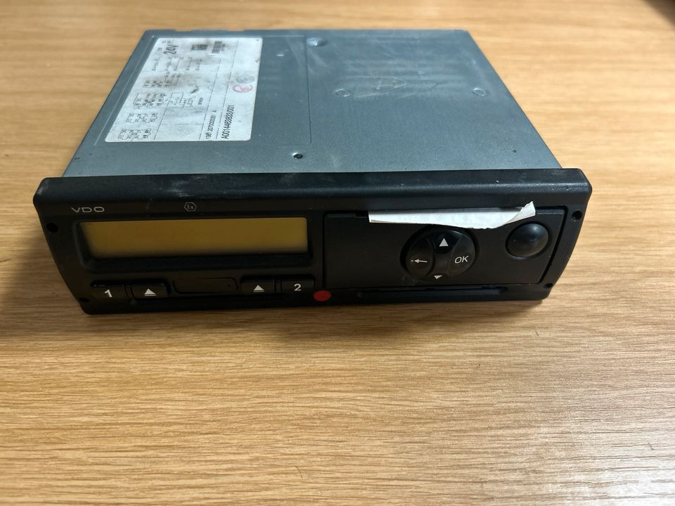 Mercedes-Benz Tachograph A0014463833 - Fartsskriver for Lastebil: bilde 1 Mercedes-Benz Tachograph A0014463833 - Fartsskriver for Lastebil: bilde 1