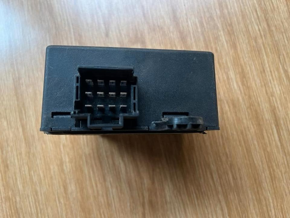 Mercedes Benz Vito W638 Wegfahrsperre Modul 0335456032 - Styreenhet for Lastebil: bilde 3 Mercedes Benz Vito W638 Wegfahrsperre Modul 0335456032 - Styreenhet for Lastebil: bilde 3