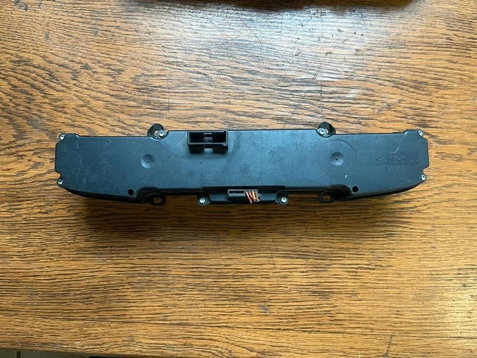 Mercedes Sprinter Warnblinkanlage Schalter A9065450307 - Elektrisk system for Lastebil: bilde 4 Mercedes Sprinter Warnblinkanlage Schalter A9065450307 - Elektrisk system for Lastebil: bilde 4